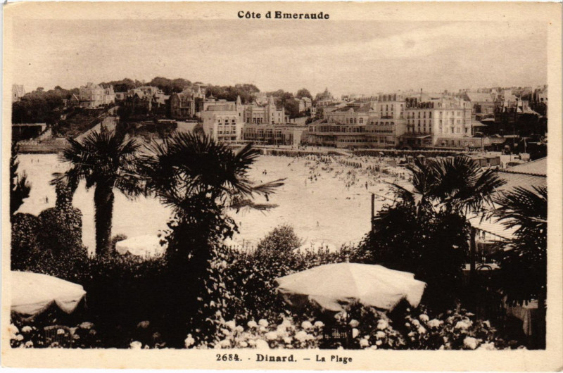 Carte postale ancienne Dinard La Plage à Dinard