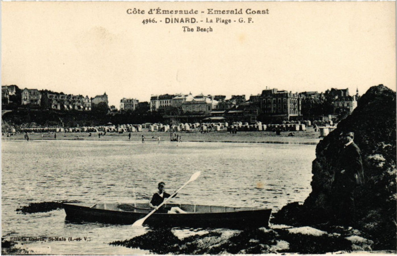 Carte postale ancienne Dinard La Plage à Dinard