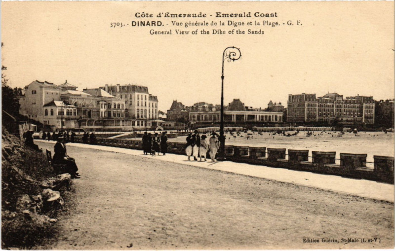 Carte postale ancienne Dinard vue generale à Dinard