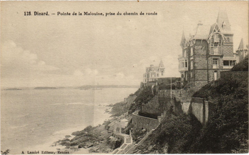 Carte postale ancienne Dinard Pointe de la Malouine à Dinard
