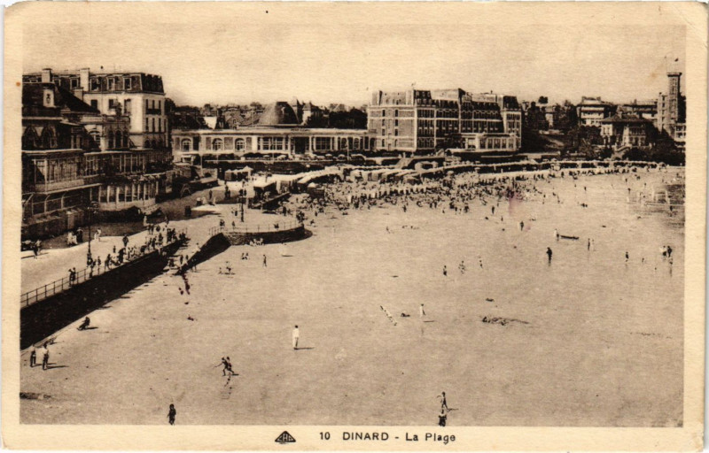 Carte postale ancienne Dinard La Plage à Dinard