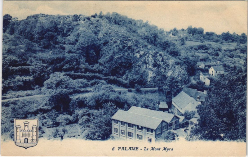Carte postale ancienne Falaise Le Mont Myra à Falaise