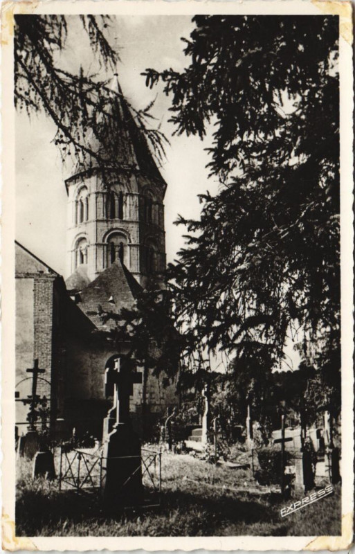 Carte postale ancienne Tordouet La Tour de l'Eglise