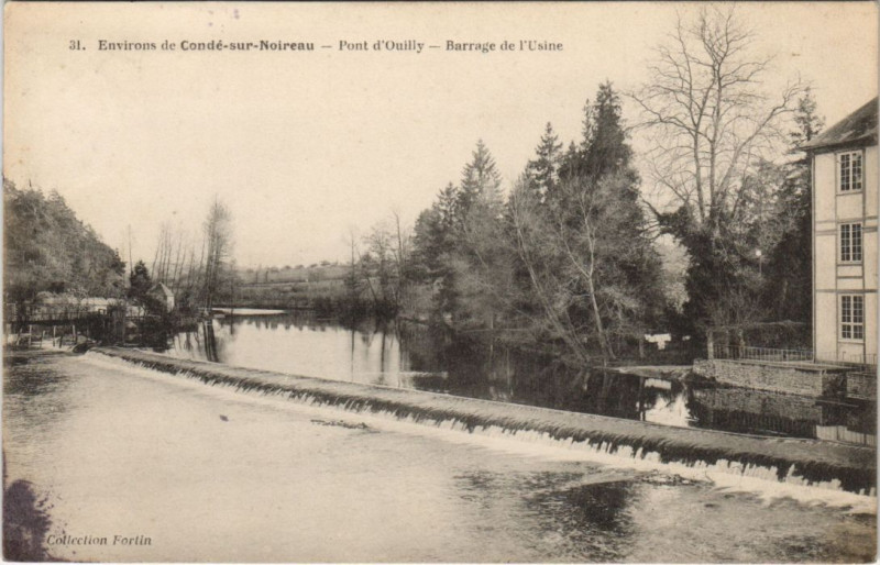 Carte postale ancienne Pont-d'Ouilly Barrage de l'Usine à Pont-d'Ouilly
