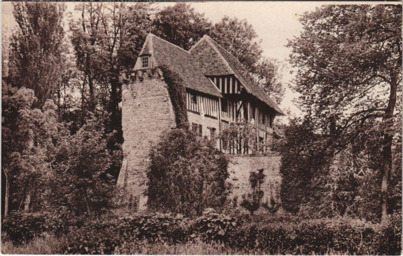 Carte postale ancienne Crevecoeur-en-Auge Le Vieux Chateau - Manoir de Montmorency à Vieux