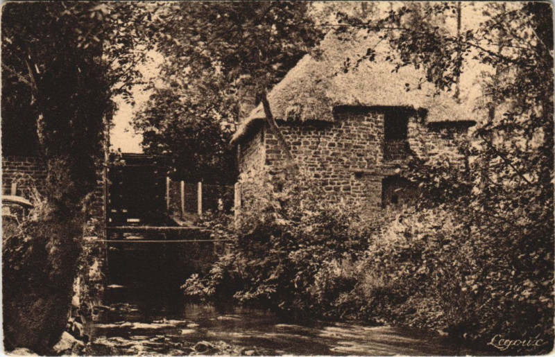 Carte postale ancienne Le Vey Pres Clecy - La Roue et le Vieux Moulin de l'Hotellerie au Vey