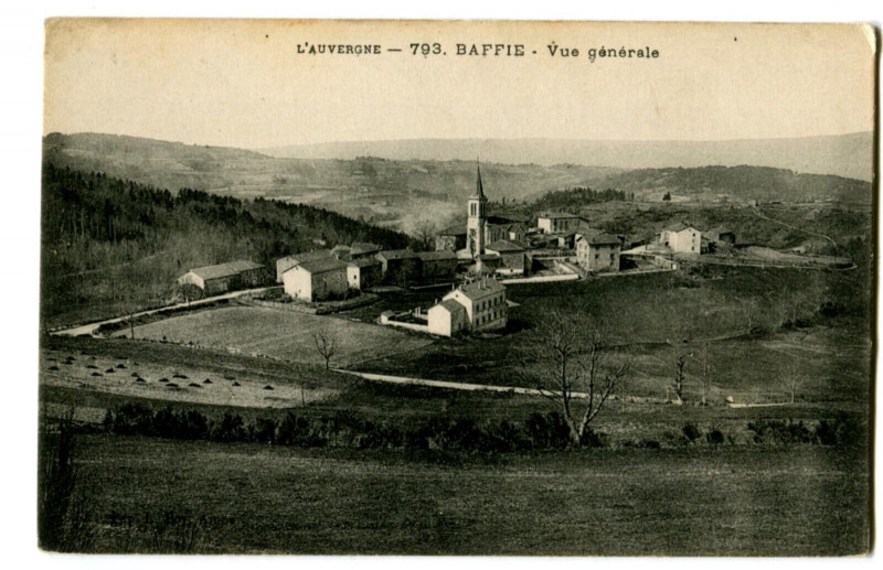 Carte postale ancienne Puy-de-Dôme Baffie Vue générale à Baffie