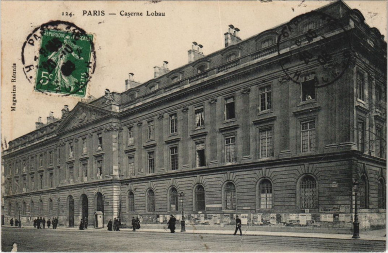 Carte postale ancienne Paris 4e Caserne Lobau à Paris 4e