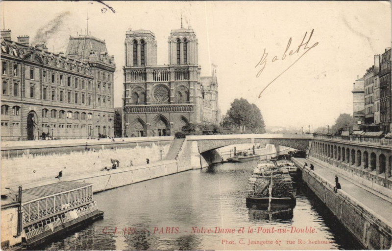 Carte postale ancienne Paris 4e Notre-Dame pont-au-Double à Paris 4e