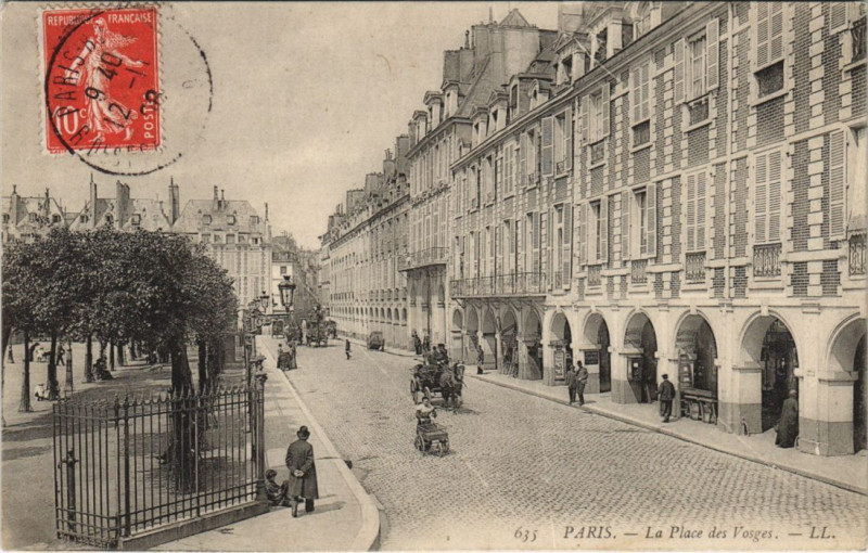 Carte postale ancienne Paris 4e Place des Vosges à Paris 4e