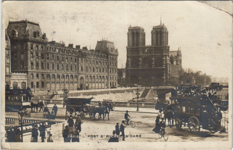 Carte postale ancienne Paris 4e Notre-Dame Pont Saint-Michel à Paris 4e