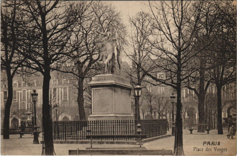 Carte postale ancienne Paris 4e Place des Vosges à Paris 4e