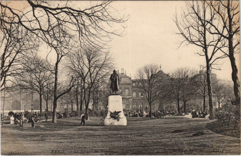 Carte postale ancienne Paris 3e Square du Temple à Paris 3e