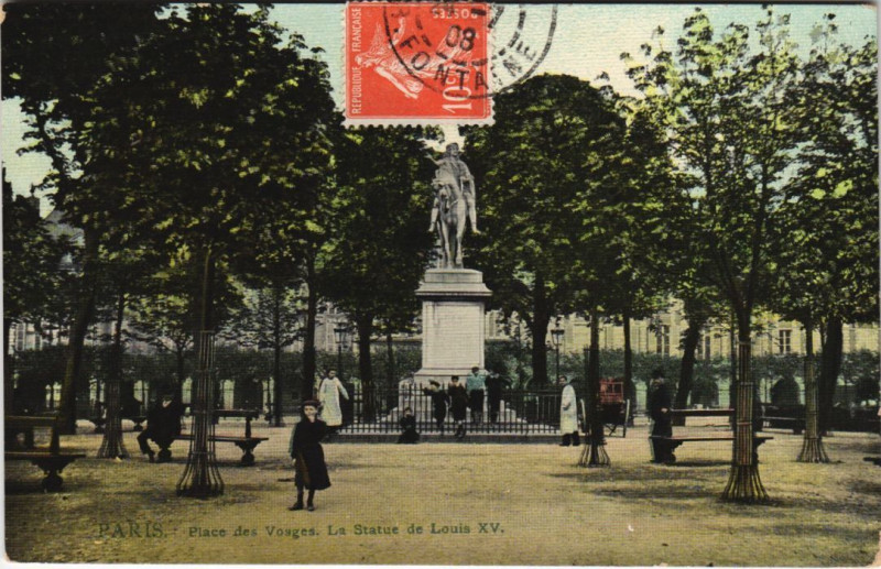 Carte postale ancienne Place des Vosges - La Statue de Louis XV à Paris 3e