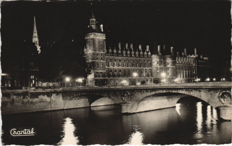 Carte postale ancienne Paris 4e La Conciergerie à Paris 4e