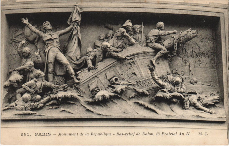 Carte postale ancienne Paris 4e Monument de la Republique Bas-Relief à Paris 4e