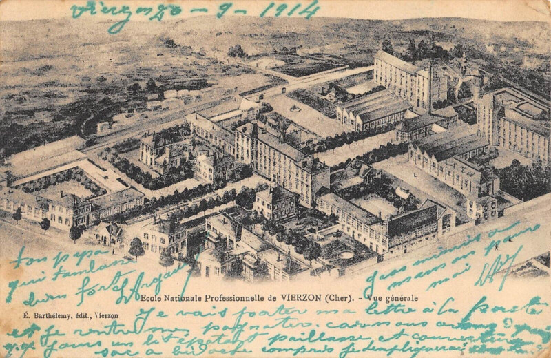 Carte postale ancienne Ecole Professionnelle De Vierzon Vue Generale à Vierzon