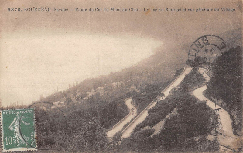 Carte postale ancienne Bourdeau Route Du Col Du Mont Chat à Bourdeau