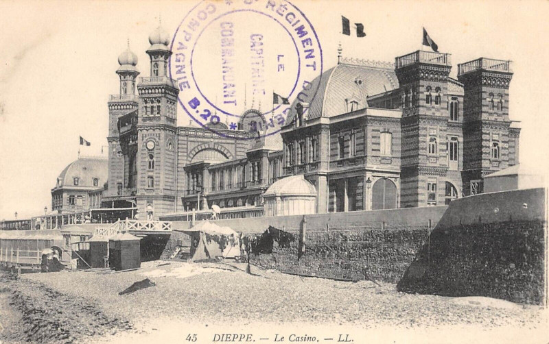 Carte postale ancienne Dieppe Le Casino à Dieppe