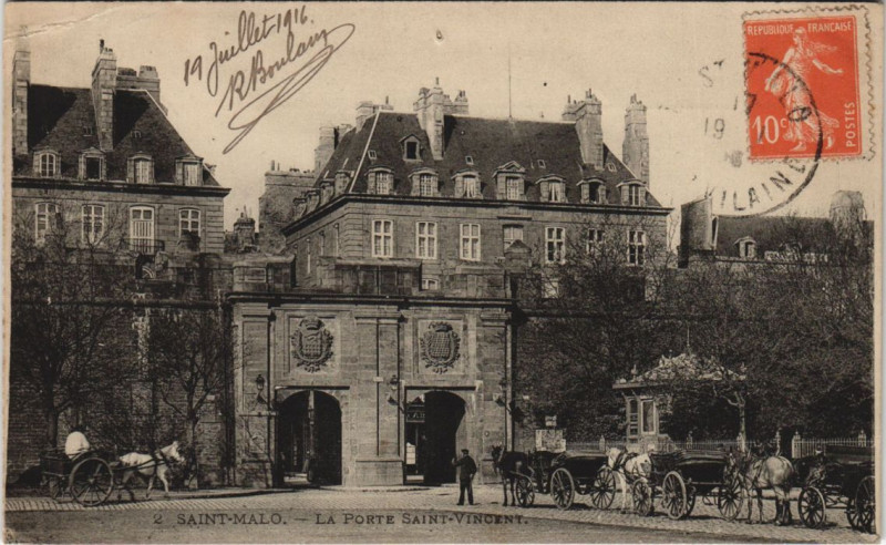 Carte postale ancienne Saint-Malo La Porte Saint-Vincent à Saint-Malo