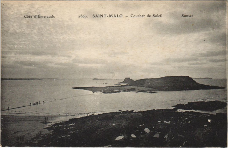 Carte postale ancienne Saint-Malo Coucher du Soleil à Saint-Malo