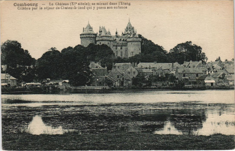 Carte postale ancienne Combourg Le Chateau à Combourg