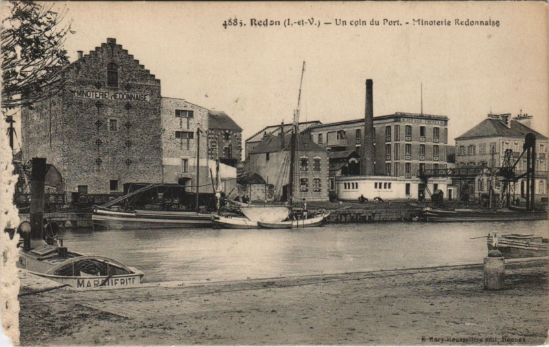 Carte postale ancienne Redon Un Coin du Port - Minoterie Redonnaise à Redon