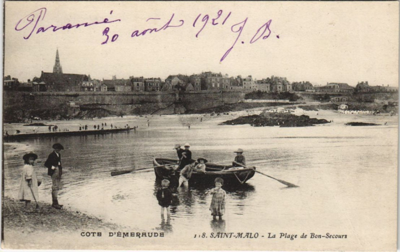 Carte postale ancienne Saint-Malo La Plage de Bon-Secours à Saint-Malo