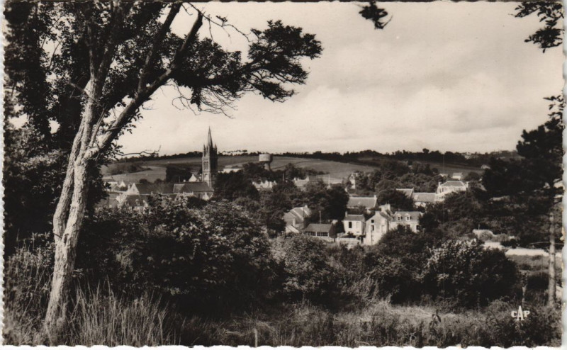 Carte postale ancienne Arromanches Port de la Liberation , vue generale