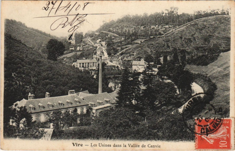Carte postale ancienne Vire Les Usines dans la Vallee de Canvie