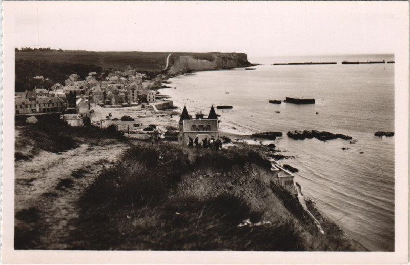 Carte postale ancienne Arromanches vue generale