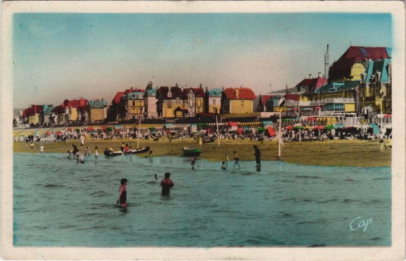 Carte postale ancienne Cabourg La Plage à Cabourg