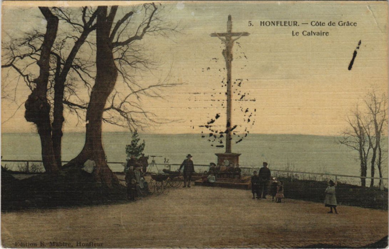 Carte postale ancienne Honfleur Cote de Grace, La Calvaire à Honfleur