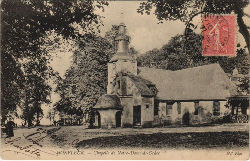 Carte postale ancienne Honfleur Chapelle de Notre Dame de Grace à Honfleur