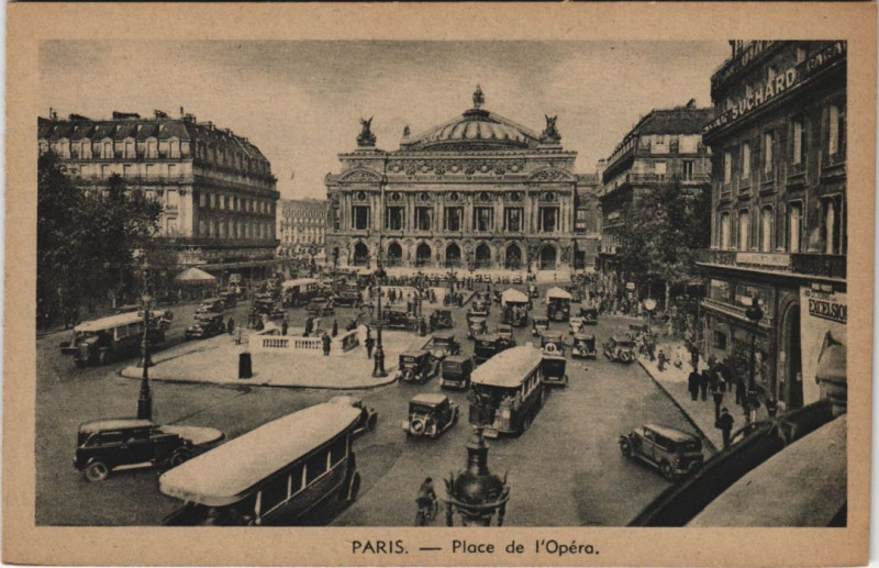 Carte postale ancienne Paris 9e Place de l'Opera à Paris 9e