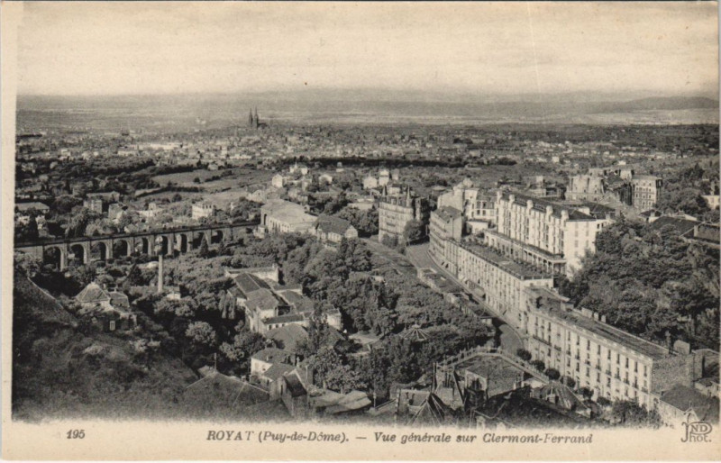 Carte postale ancienne Royat vue generale à Royat