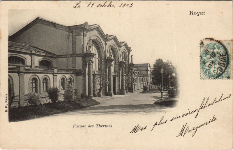Carte postale ancienne Royat Facade des Thermes à Royat