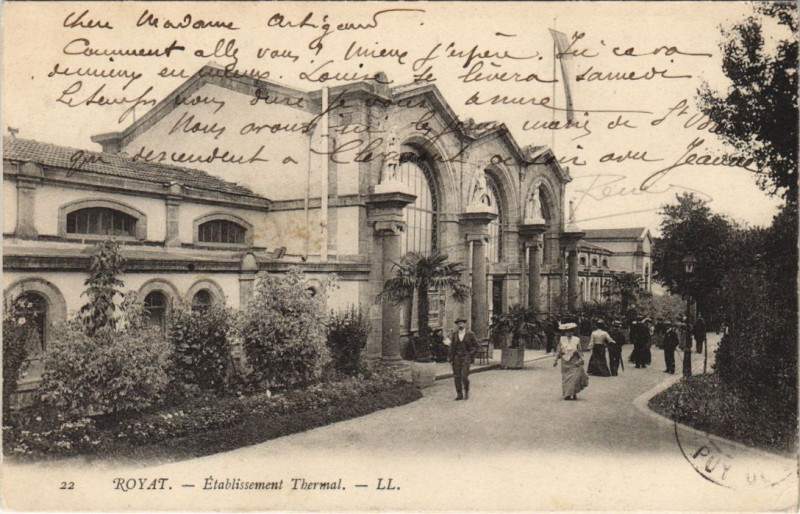 Carte postale ancienne Royat Etablissement Thermal à Royat