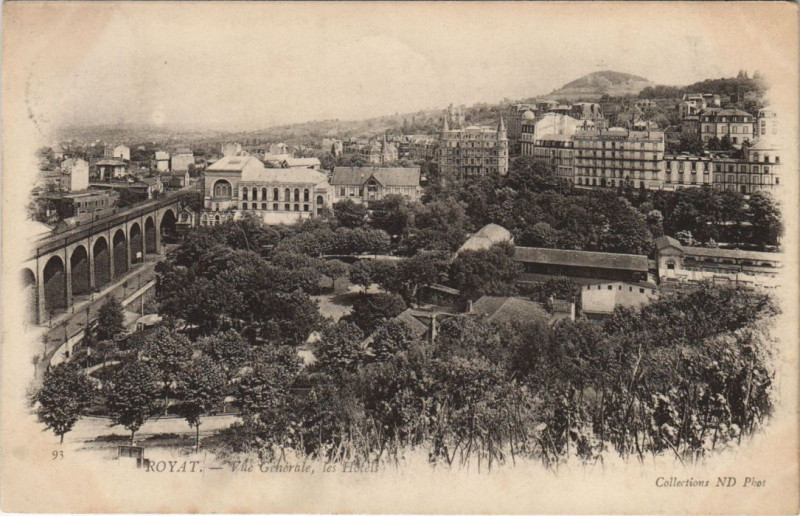 Carte postale ancienne Royat vue generale à Royat