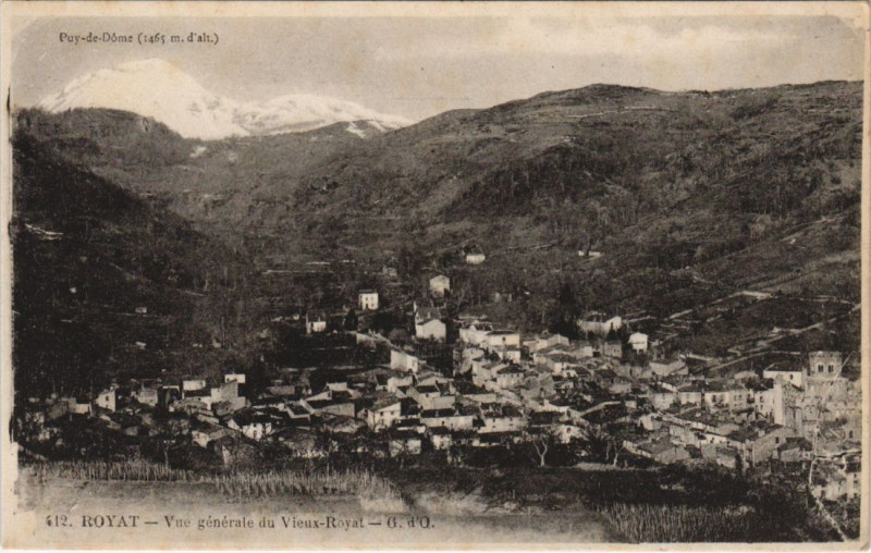 Carte postale ancienne Royat vue generale à Royat