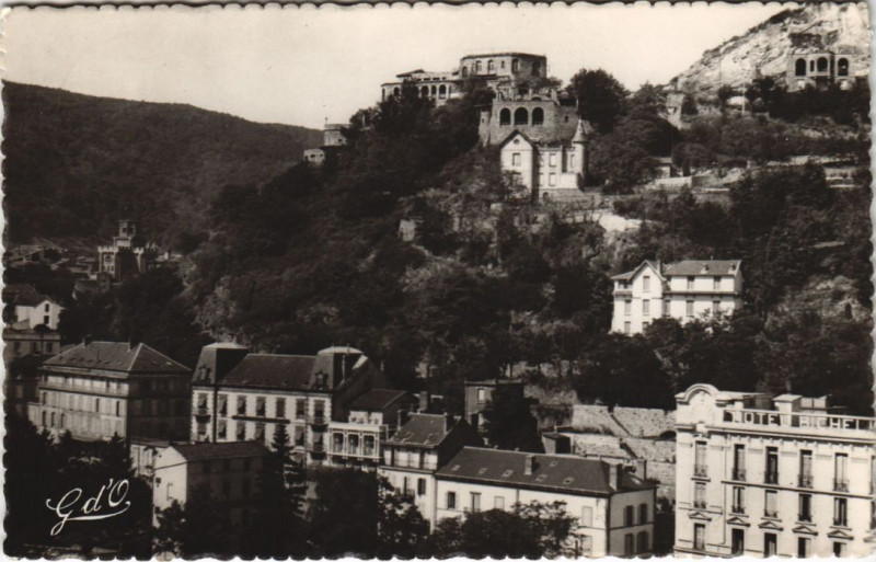 Carte postale ancienne Royat vue pittoresque à Royat