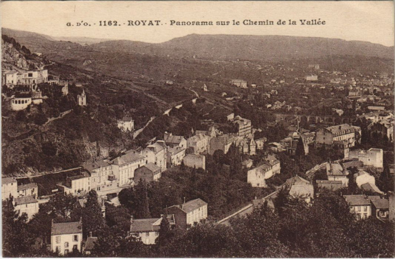 Carte postale ancienne Royat panorama à Royat