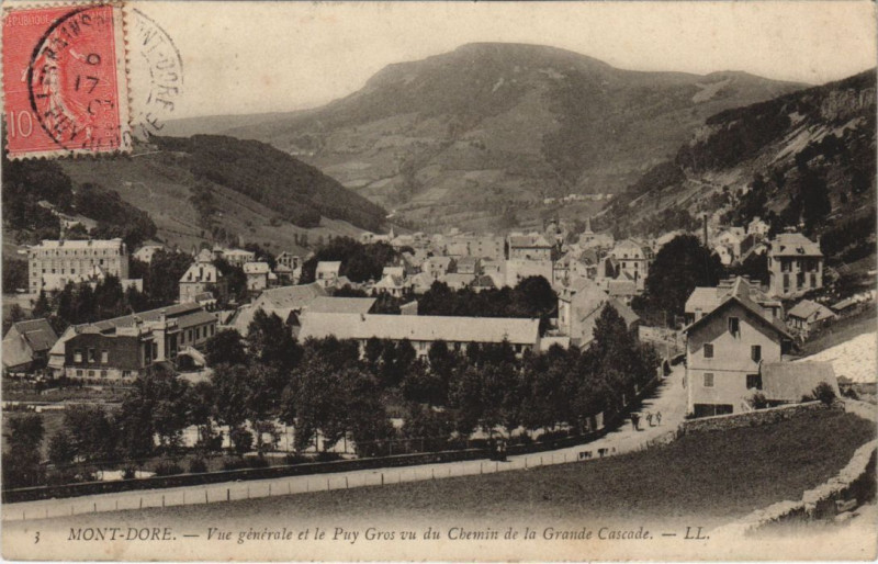 Carte postale ancienne Mont Dore vue generale à Mont-Dore