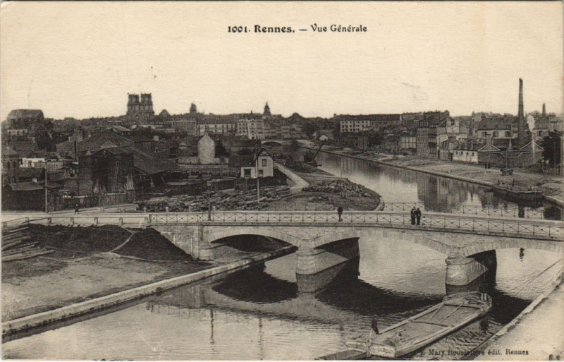 Carte postale ancienne Rennes vue generale à Rennes