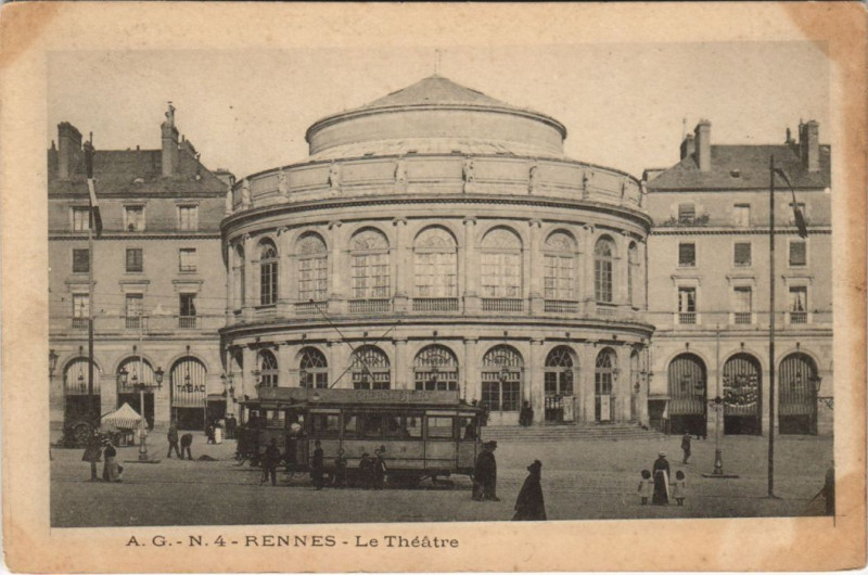 Carte postale ancienne Rennes Le Theatre à Rennes