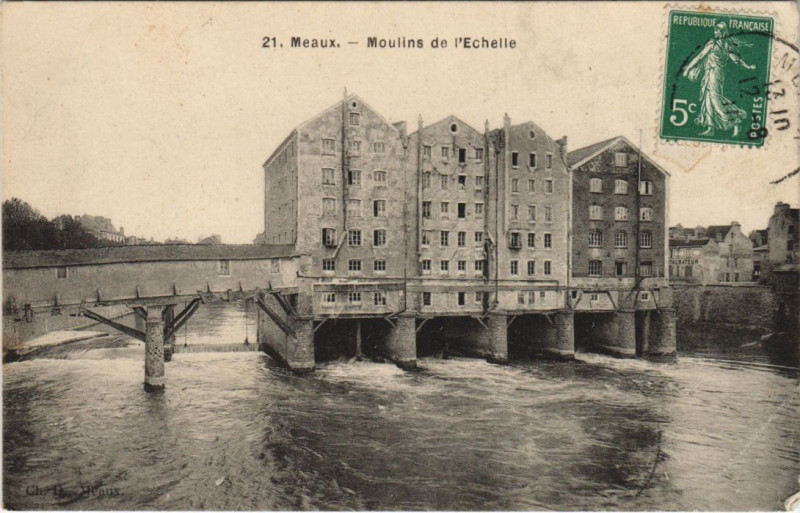 Carte postale ancienne Meaux Moulins de l'Echelle à Meaux