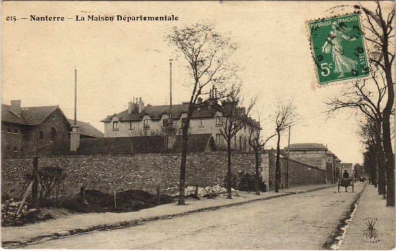 Carte postale ancienne Nanterre Maison Departementale à Nanterre
