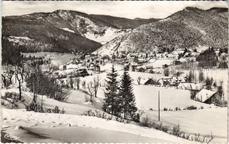 Carte postale ancienne Villard-De-Lans Vue generale à Villard-de-Lans