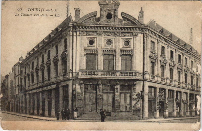Carte postale ancienne Tours Theatre Francais à Tours