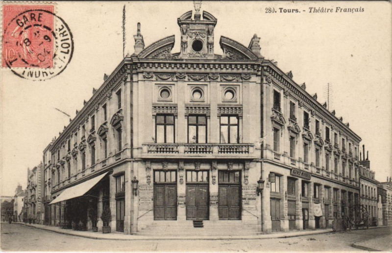 Carte postale ancienne Tours Theatre Francais à Tours